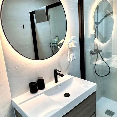 Americas 200 B Costa Adeje